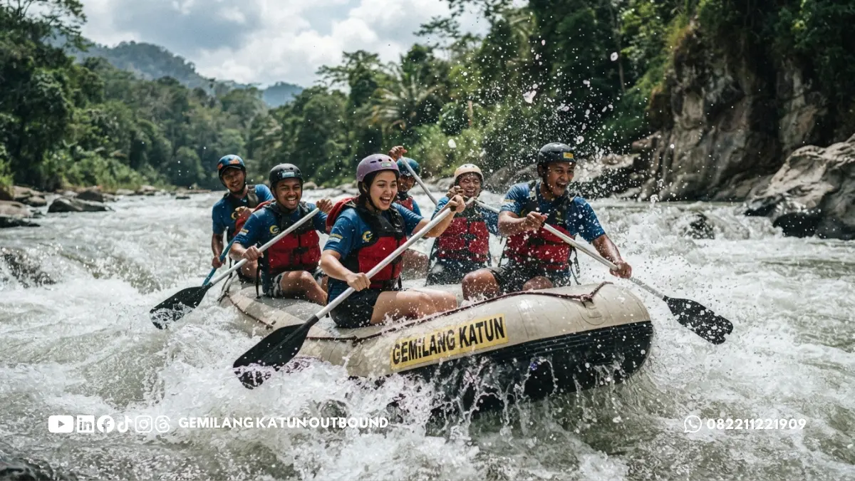 Kegiatan Rafting Tim Outbound High Impact